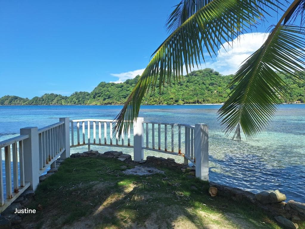 Games room with billiards
